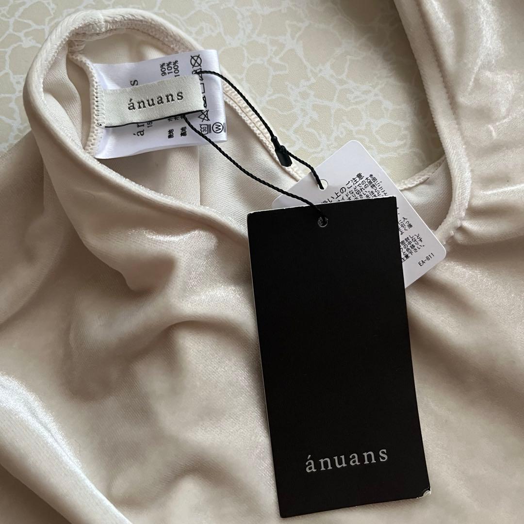 新品未使用 アニュアンス anuans サイドカットアウトベロアワンピース　水着