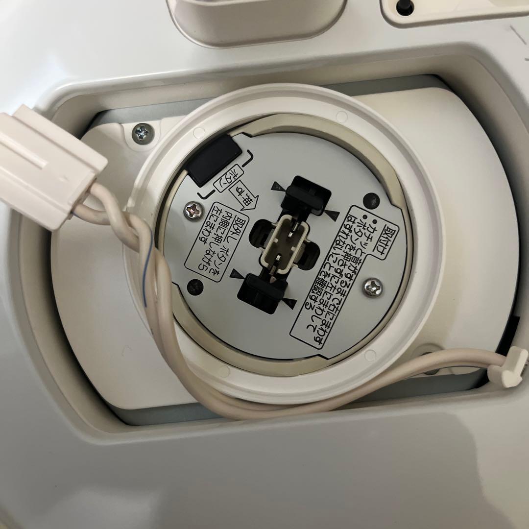 パナソニック　リモコン付きLEDシーリングライト 切替有り