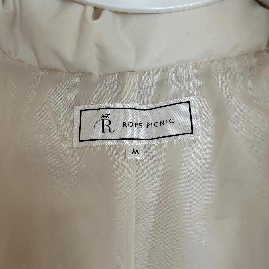 ファー付きダウンミドル丈コート