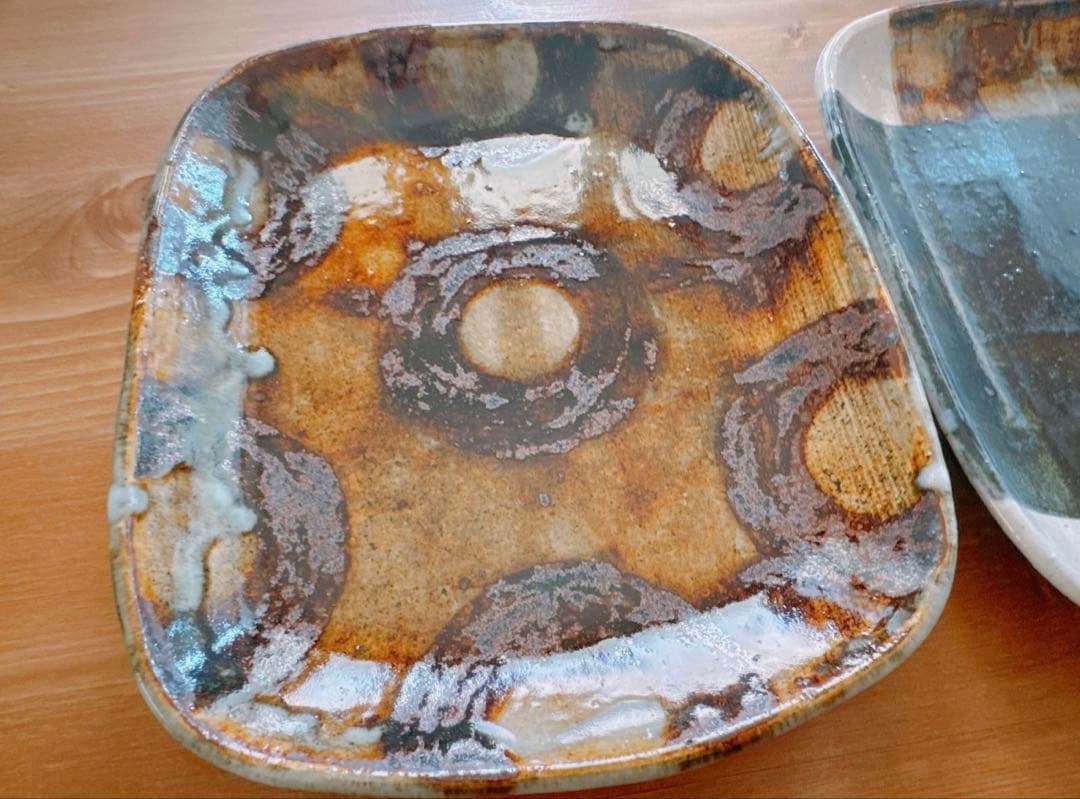 奥村陶房 四方鉄絵皿