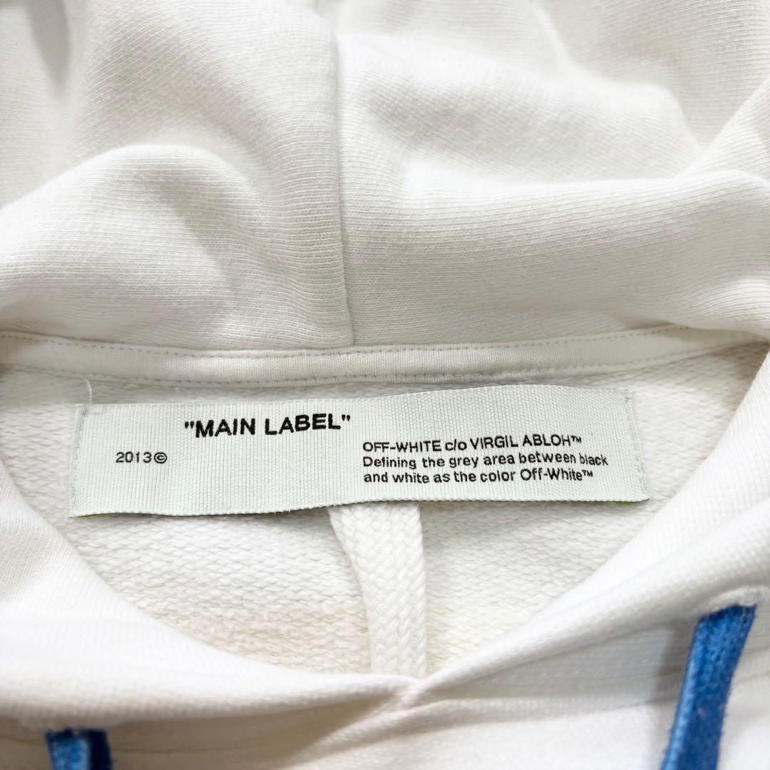 エース ✨美品✨オフホワイト　クロスアロー　パーカー　フーディ　バックロゴ
