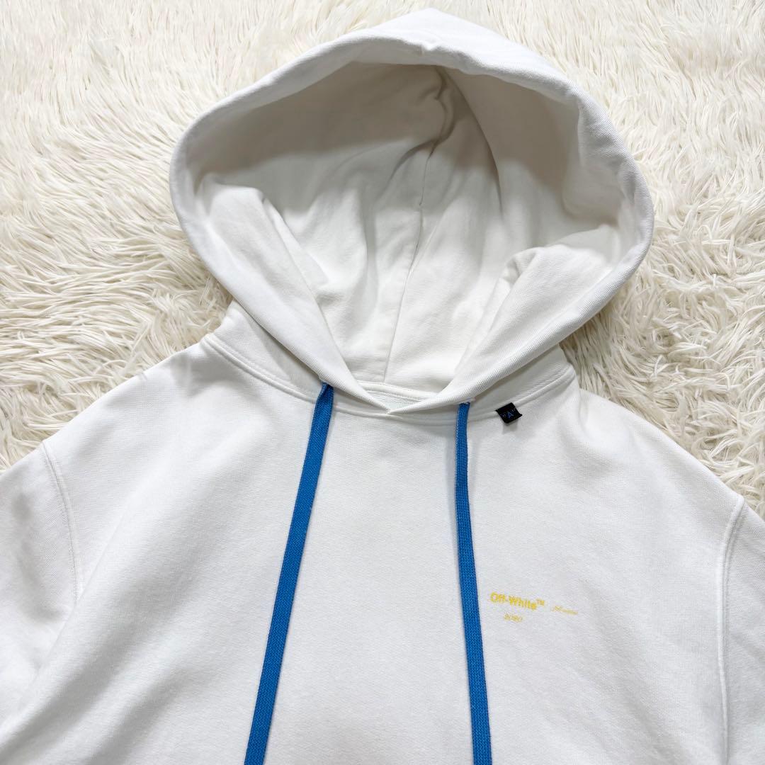 エース ✨美品✨オフホワイト　クロスアロー　パーカー　フーディ　バックロゴ