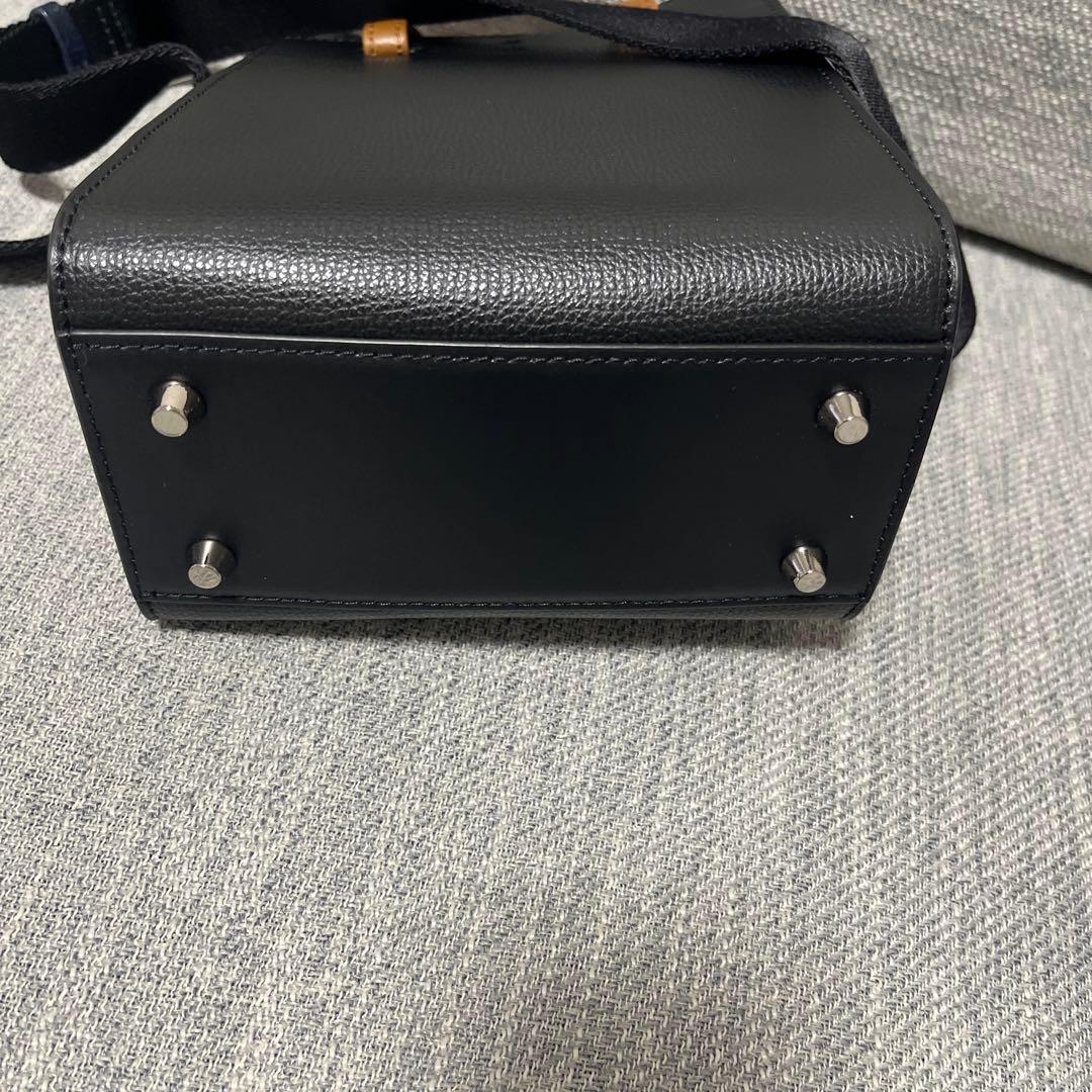 FURLA ショルダーバッグ　キーリング付き