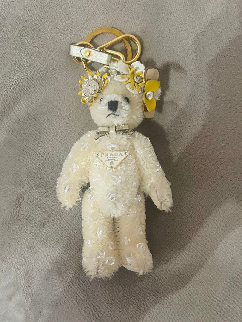 PRADA クマ キーホルダー