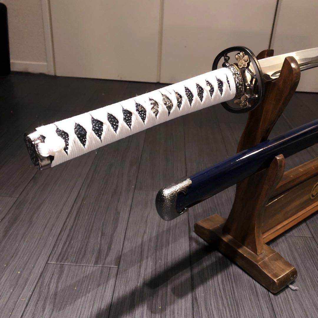 最高級模造刀　関の刀匠作　名刀　高級居合刀　樋入刀身　長谷部　織田信長拵え　岐阜