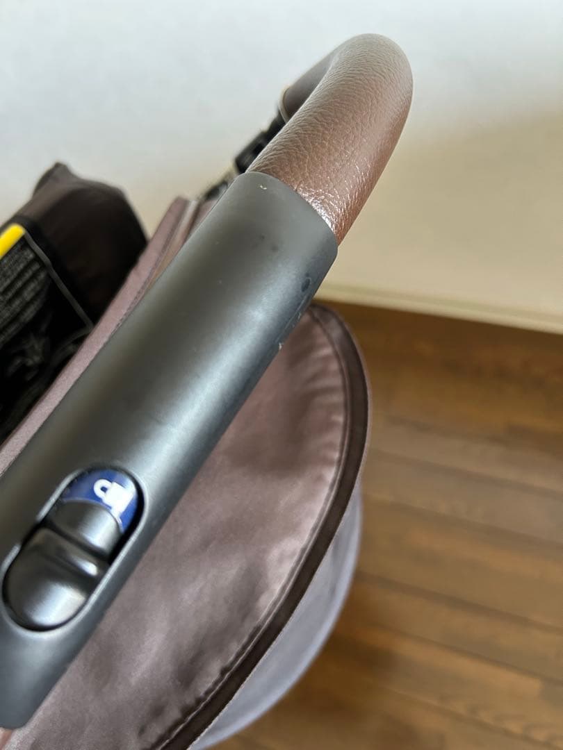 Aprica ラクーナクッションフリー上位モデル　ベビーカー