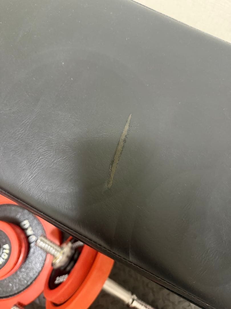 トレーニングベンチ　ダンベル