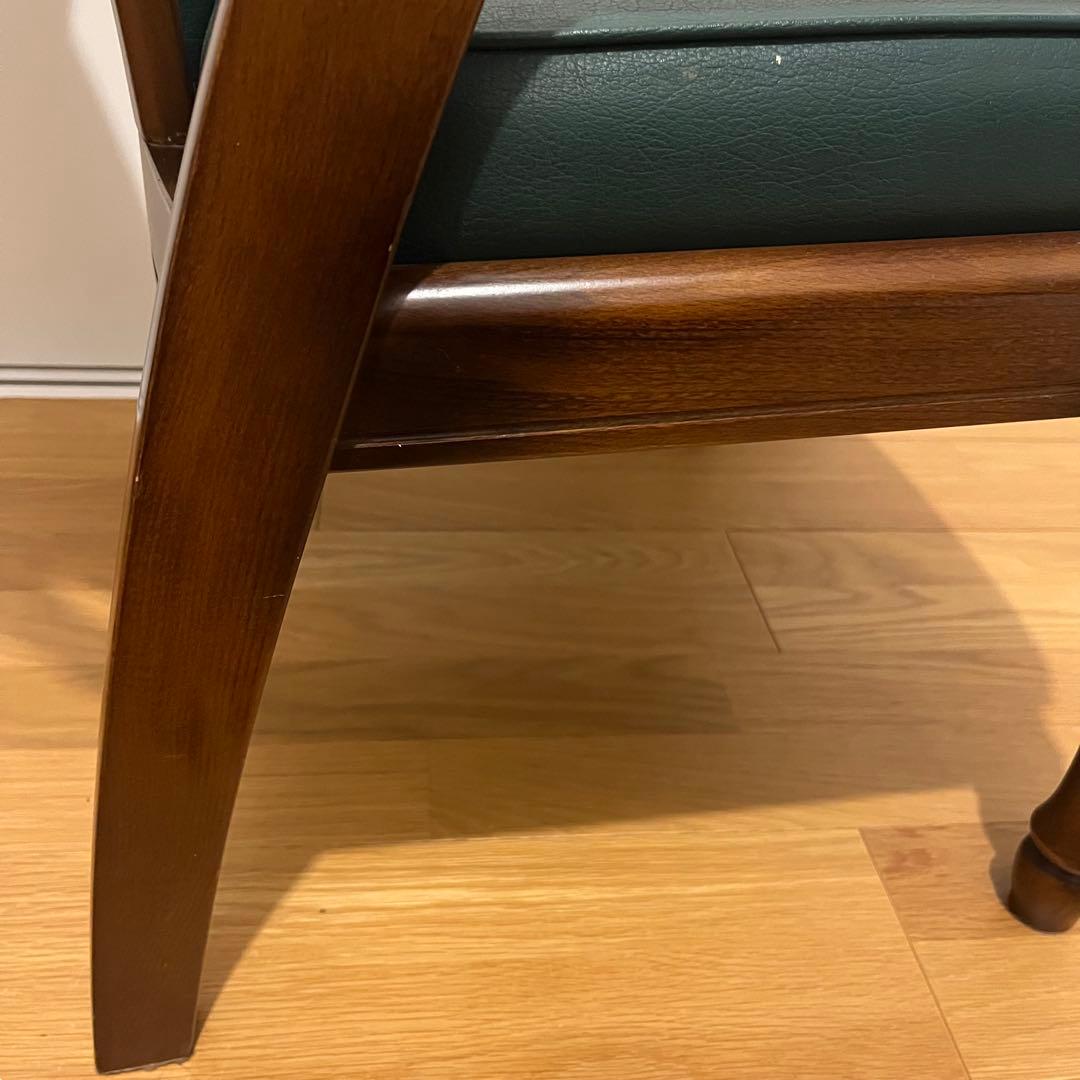 訳アリ カリモク アームチェア 緑レザー 木製椅子 キツツキ　廃盤品　送料込み③