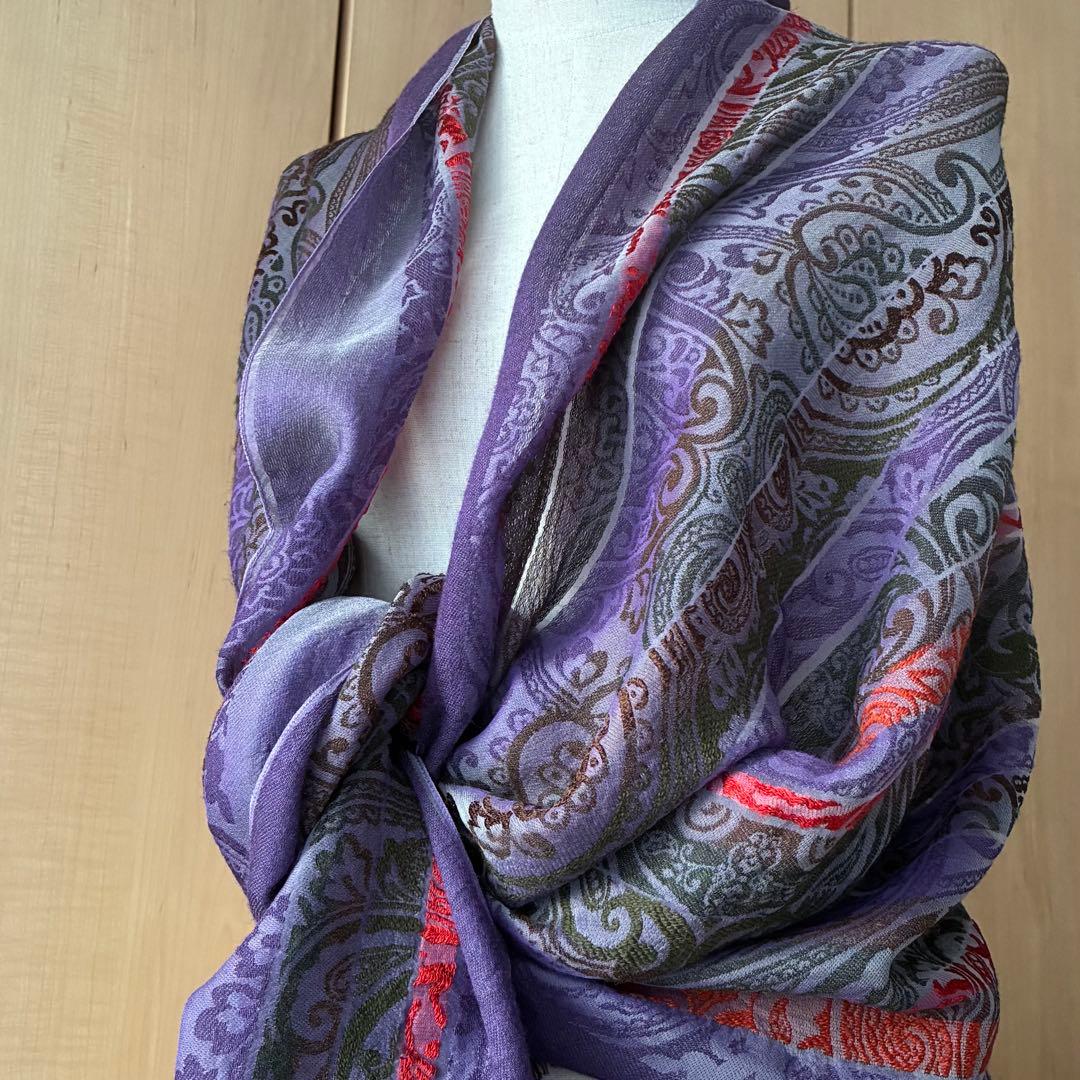 エトロ 高級感 高見え ペイズリー 刺繍入り大判ストール シルク混 パープル