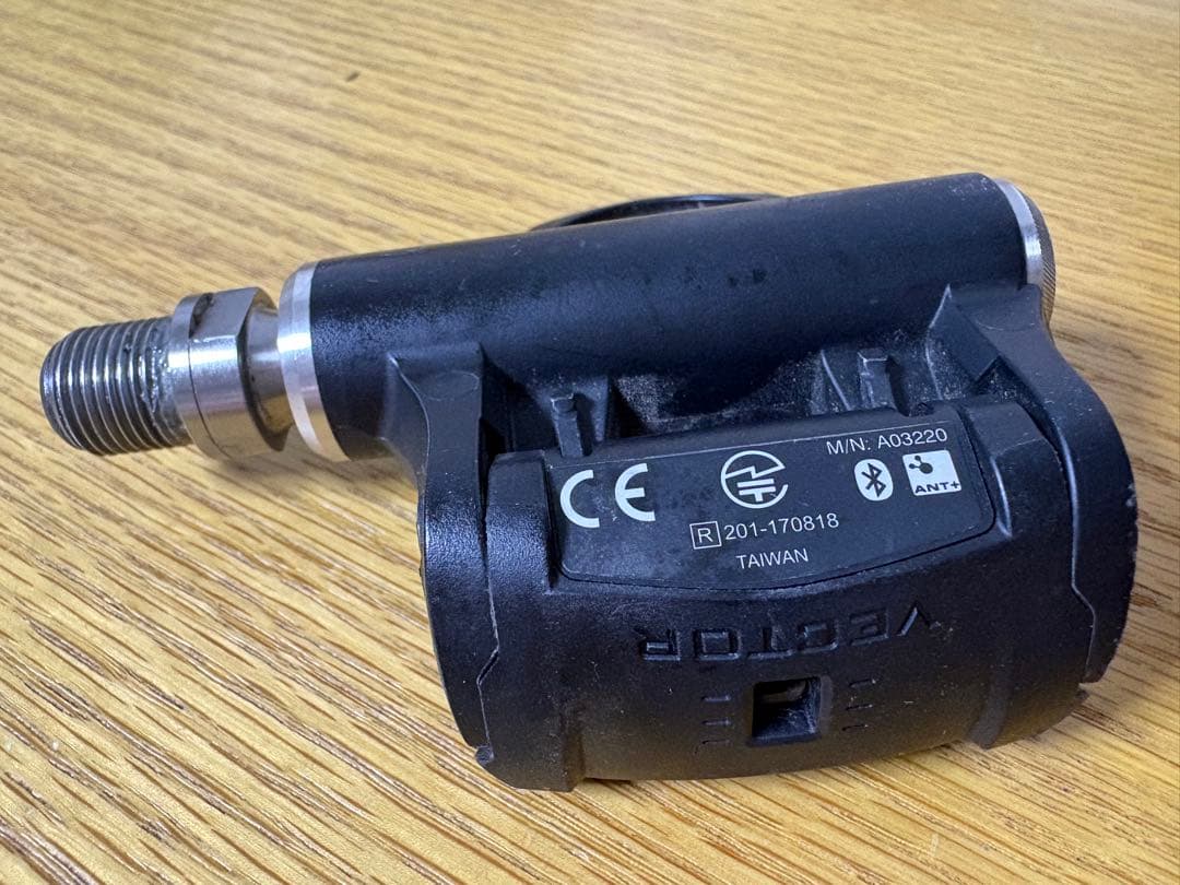 ガーミン　ベクター３　パワーメータービンディングペダル