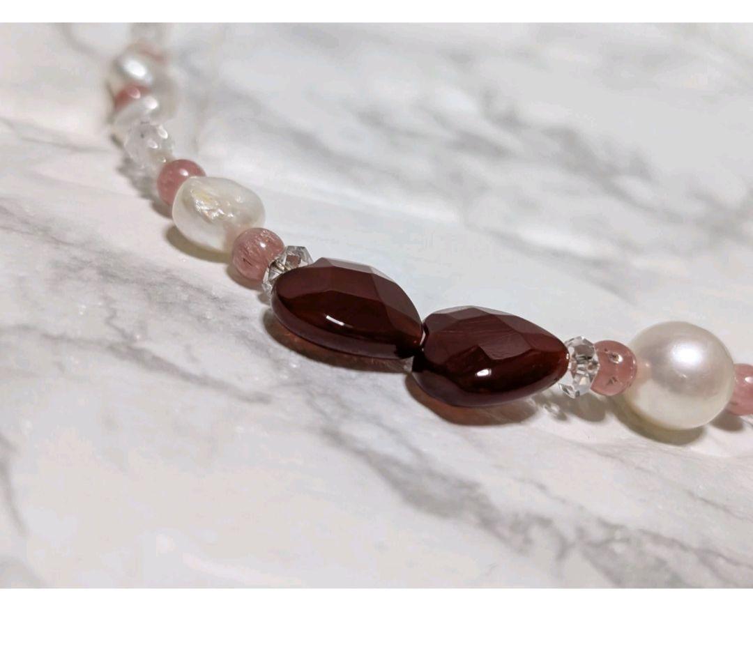 ハート型メノウと淡水パールのネックレス