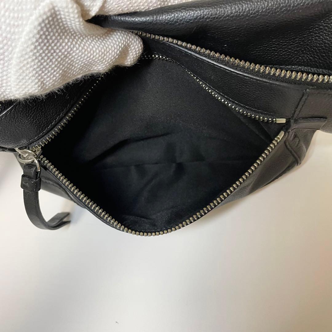 美品✨COACH ボディバッグ トンプソン シティ レザー 黒