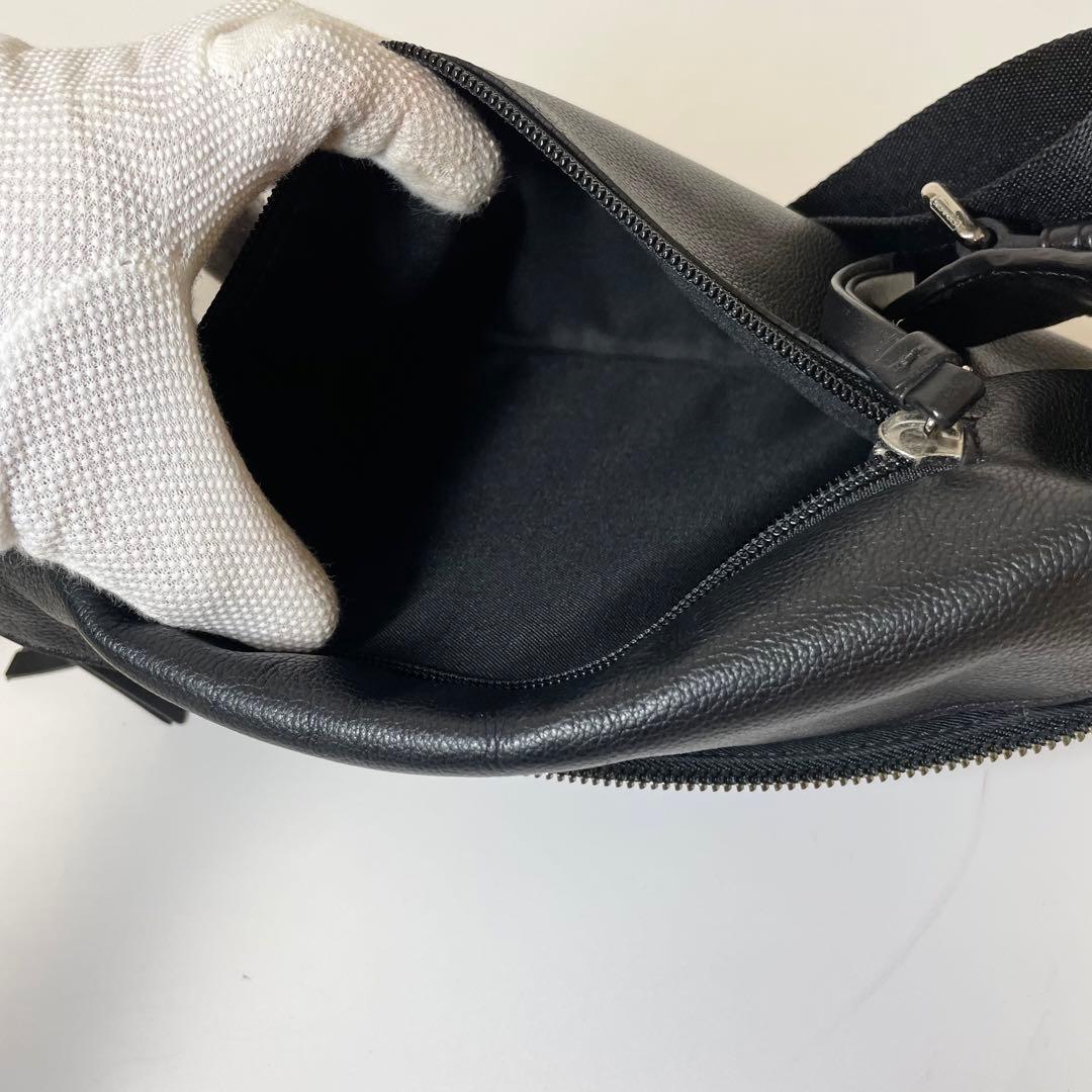 美品✨COACH ボディバッグ トンプソン シティ レザー 黒