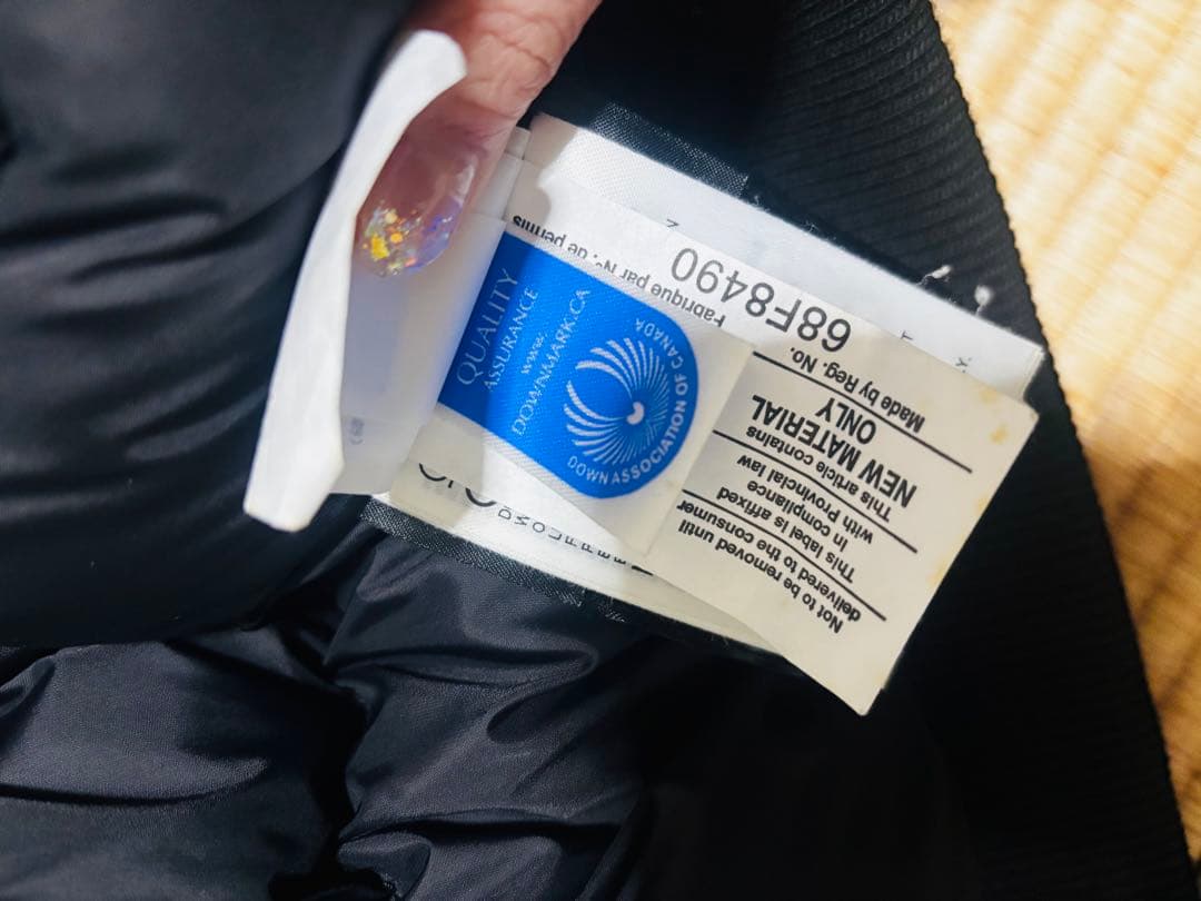 カナダグース ベージュ ダウンジャケット　ラブラドール　美品