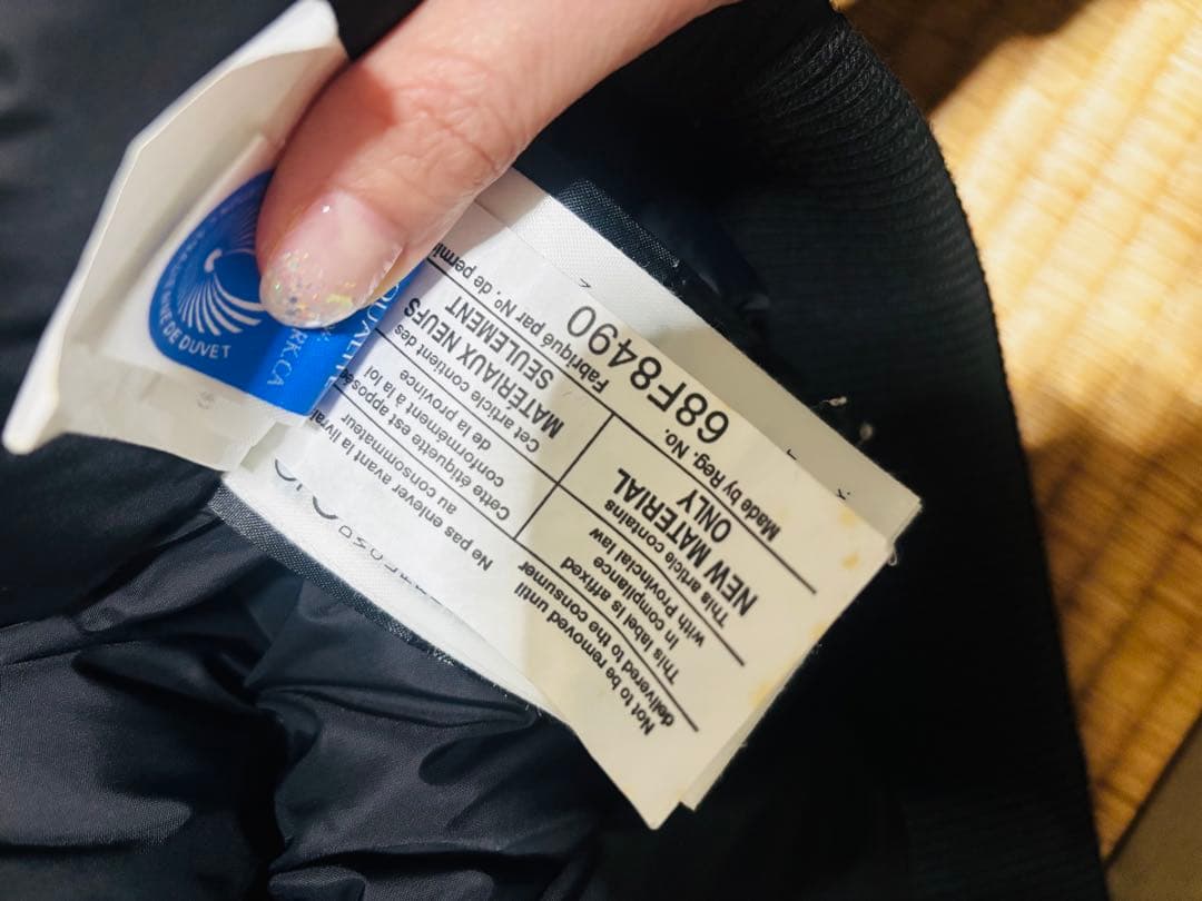 カナダグース ベージュ ダウンジャケット　ラブラドール　美品