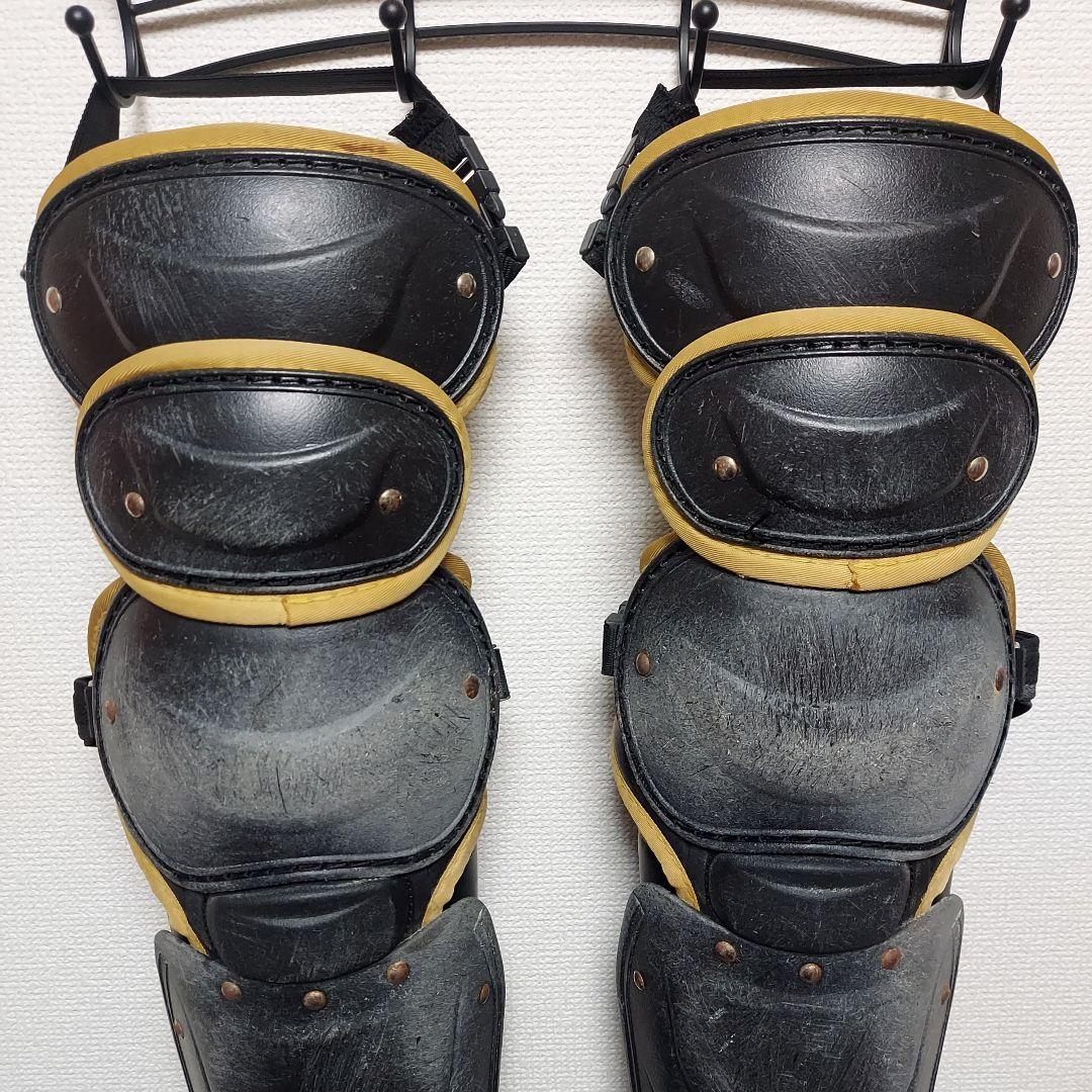 ブ*ラ様 MIZUNO　ミズノ　プロテクター　レガース　軟式大人用