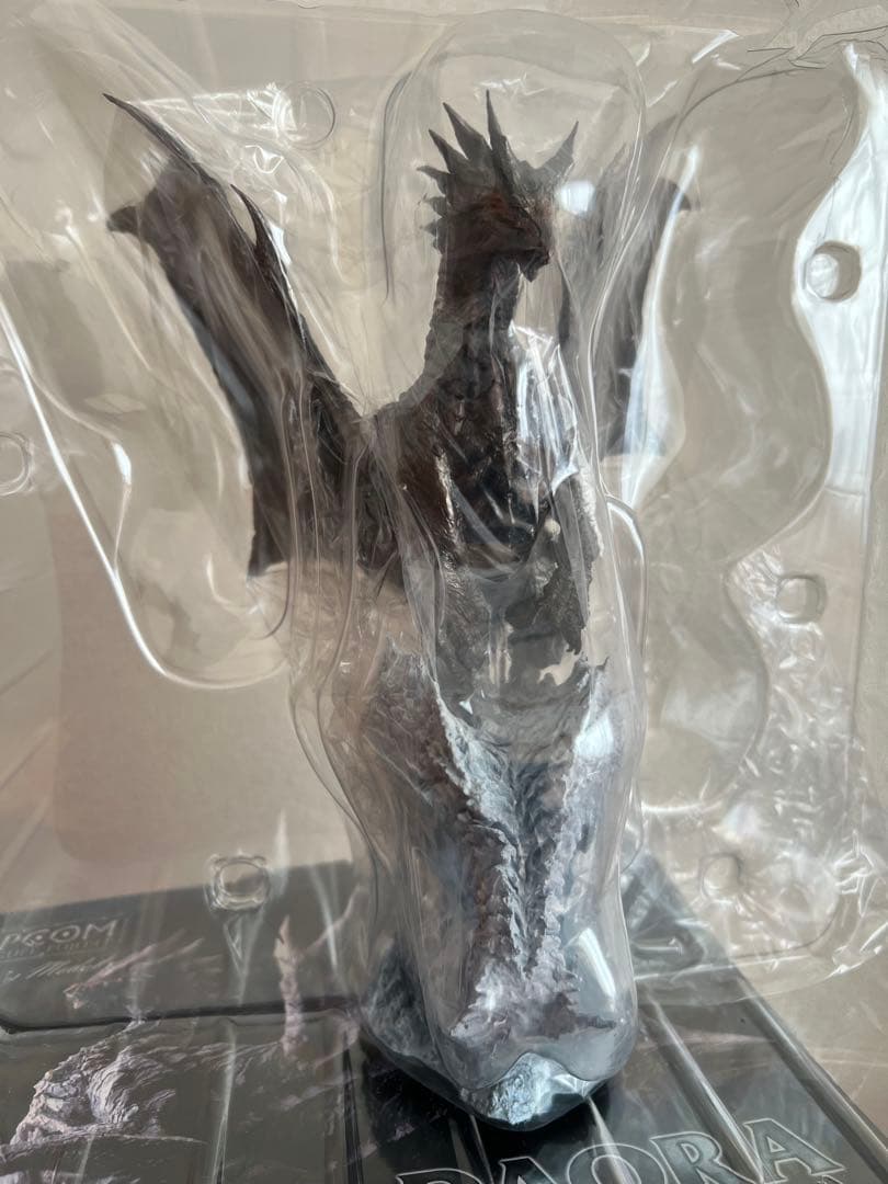 モンハン　クリエイターズモデル　鋼龍　クシャルダオラ　箱付