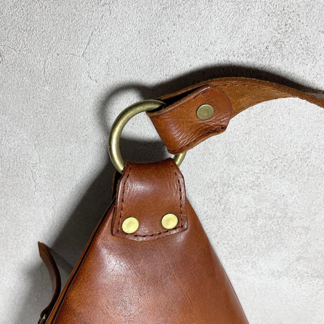 【極美品・廃盤品】ryu ボディーバッグ レザー ショルダーバッグ メンズ 茶