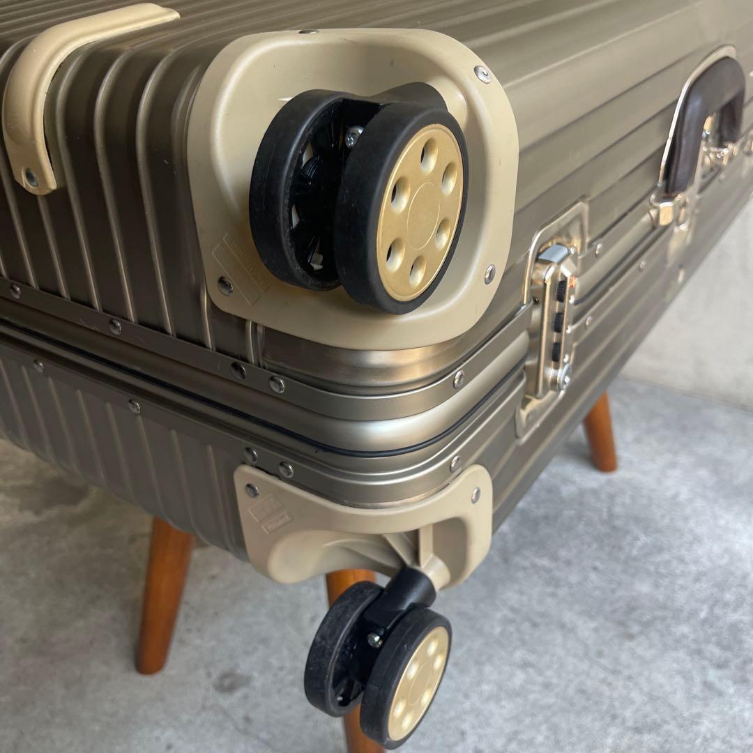 RIMOWA リモワ トパーズ プレミアム チタニウム チェックイン 97L