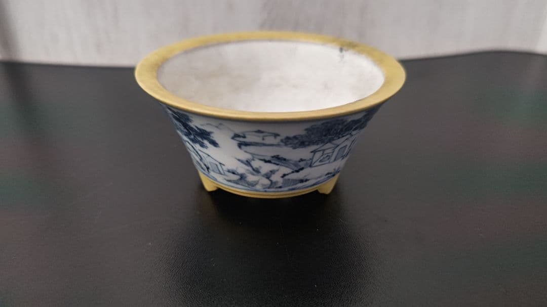 植木鉢　染付鉢　写し品　中古品