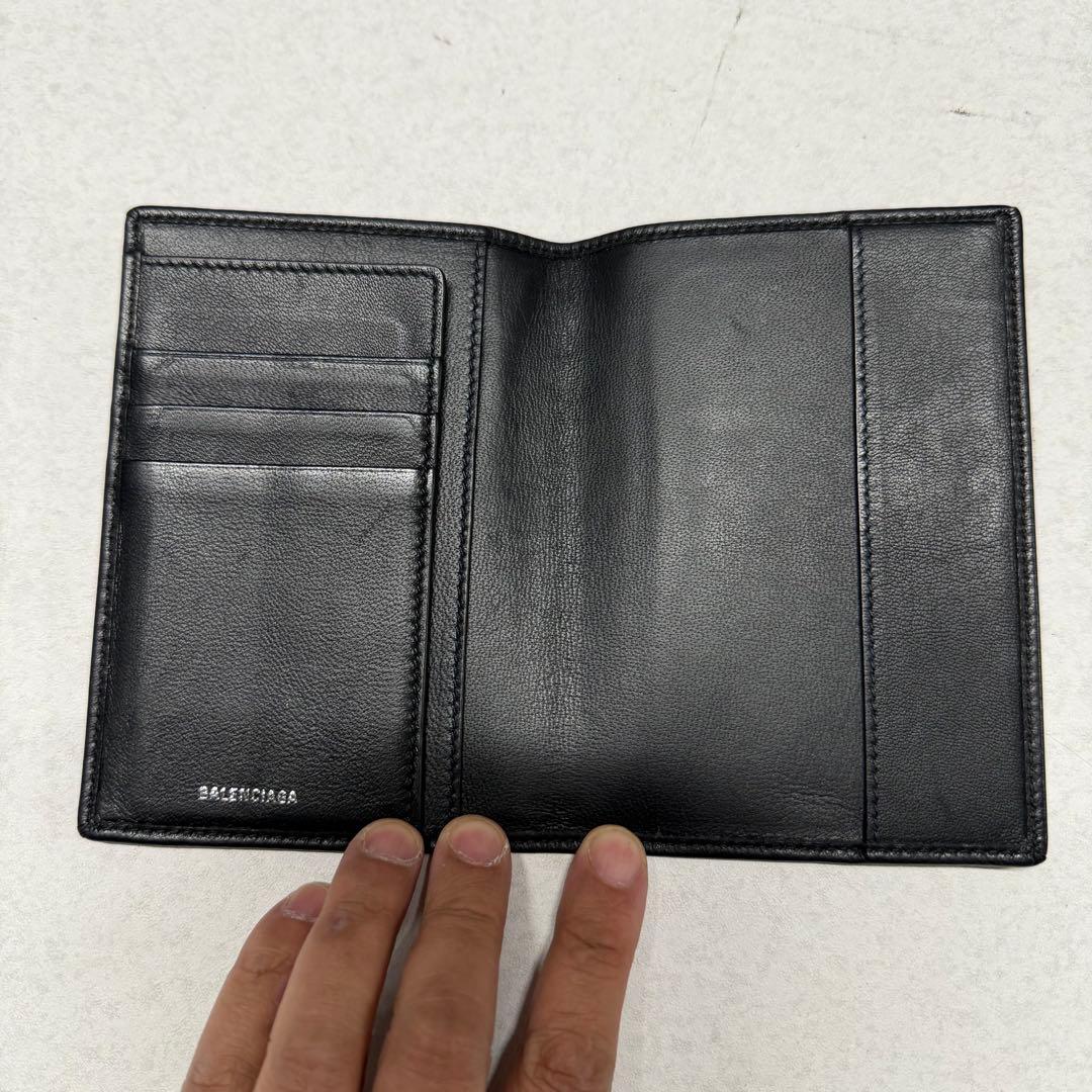 BALENCIAGA パスポートケース 黒