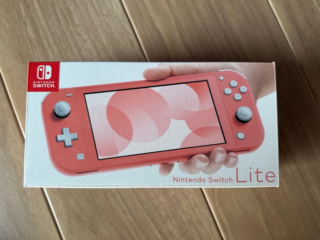 Nintendo Switch Lite コーラル（外箱,充電コード付き）