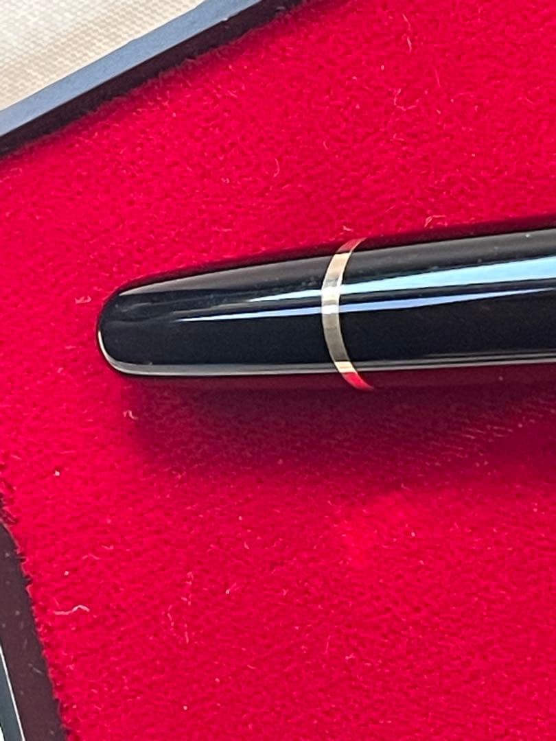 ◾️モンブラン144万年筆◾️マイスターシュテュッククラシック◾️化粧箱、コンバーター