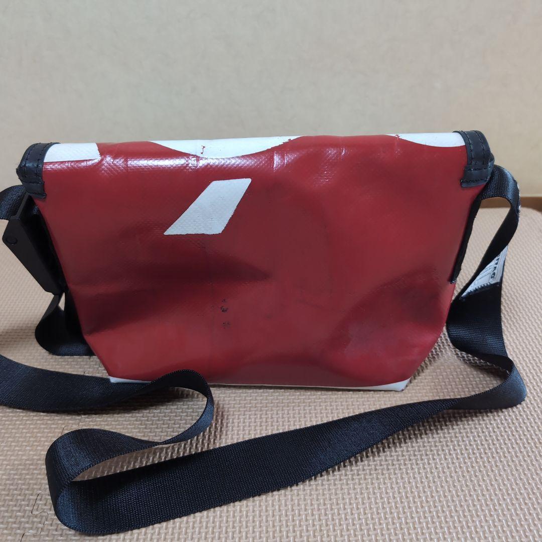 FREITAG ショルダーバッグ 赤×白