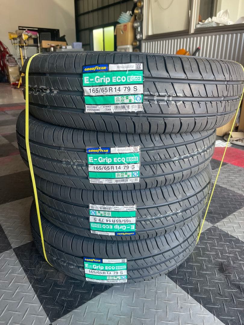 送料込み価格 Goodyear ECO 165/65R14 4本2025年製