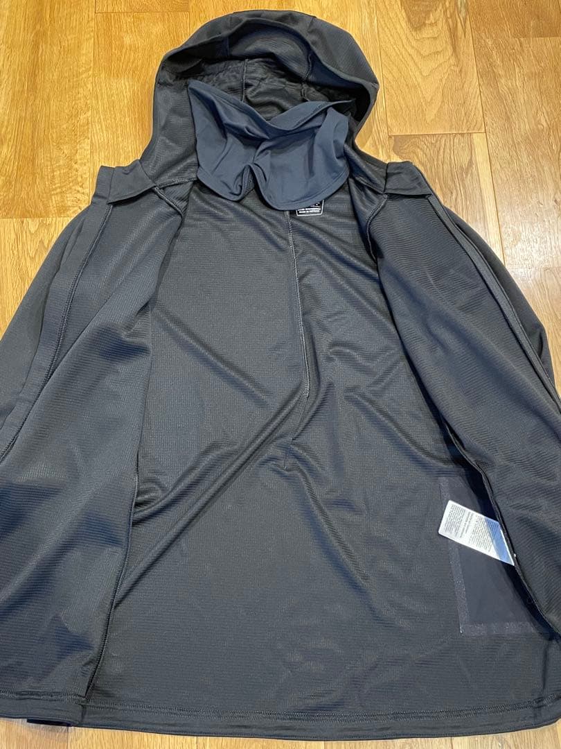 【美品】on オン ランニングウェア フード レディース Sサイズ