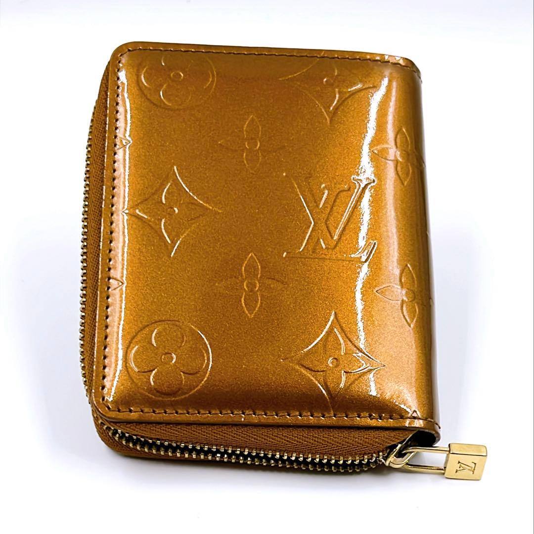 LOUIS VUITTON ルイヴィトン ヴェルニ ブルーム ラウンドジップ