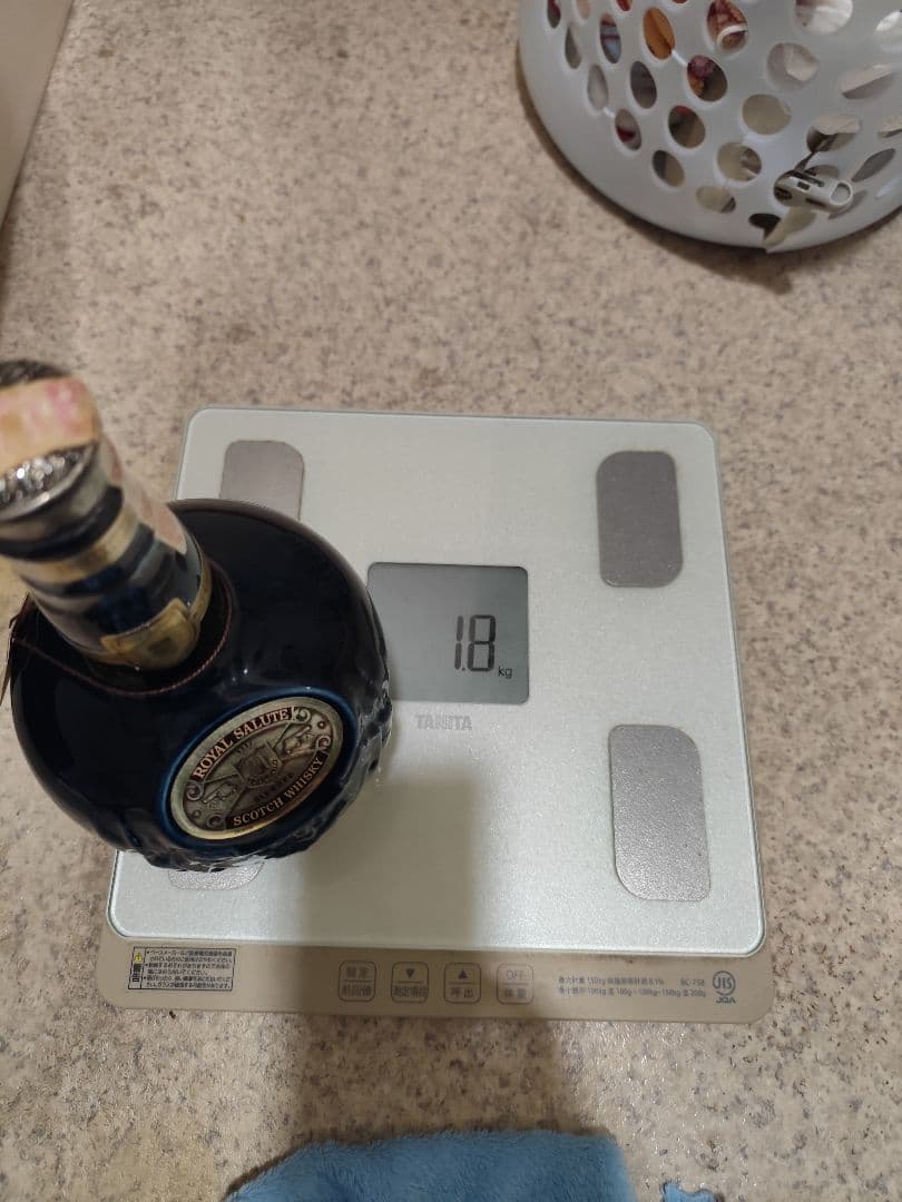 【貴重】 Salute スコッチウイスキー 21年　1リットル