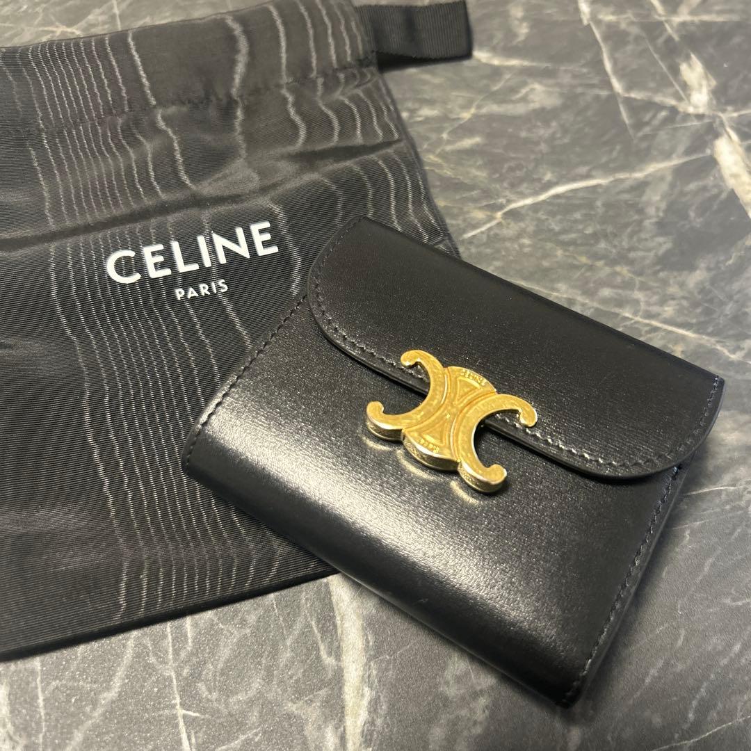 CELINE トリオンフ コンパクトウォレット ブラック 三つ折り財布