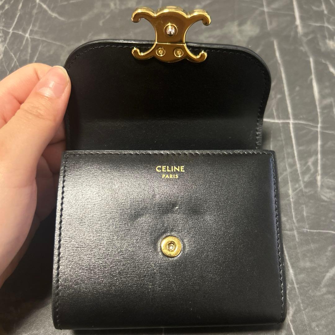 CELINE トリオンフ コンパクトウォレット ブラック 三つ折り財布