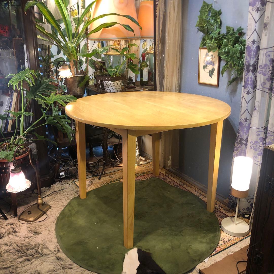 m☺︎h___0203￼sale 美品　ラウンドテーブル　1００　丸テーブル