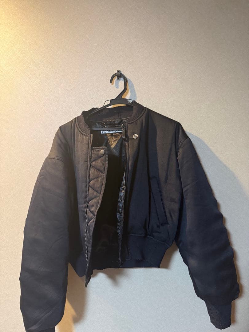 Acne Studios MA-1 ブラックジャケット