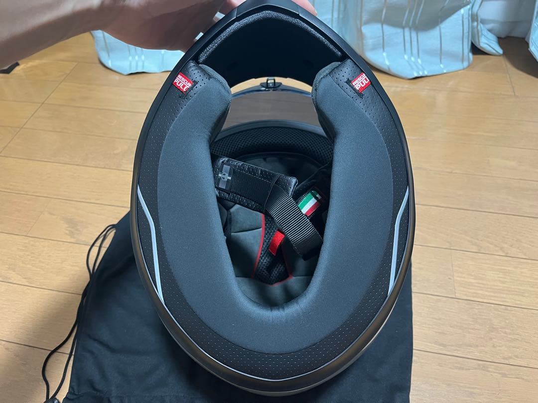 AGV K6 グレー　Mサイズ　アジアンフィット