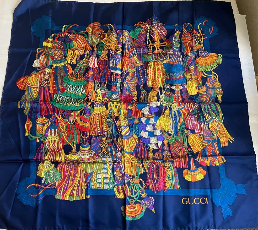 -*)様 グッチGUCCIブルースカーフ