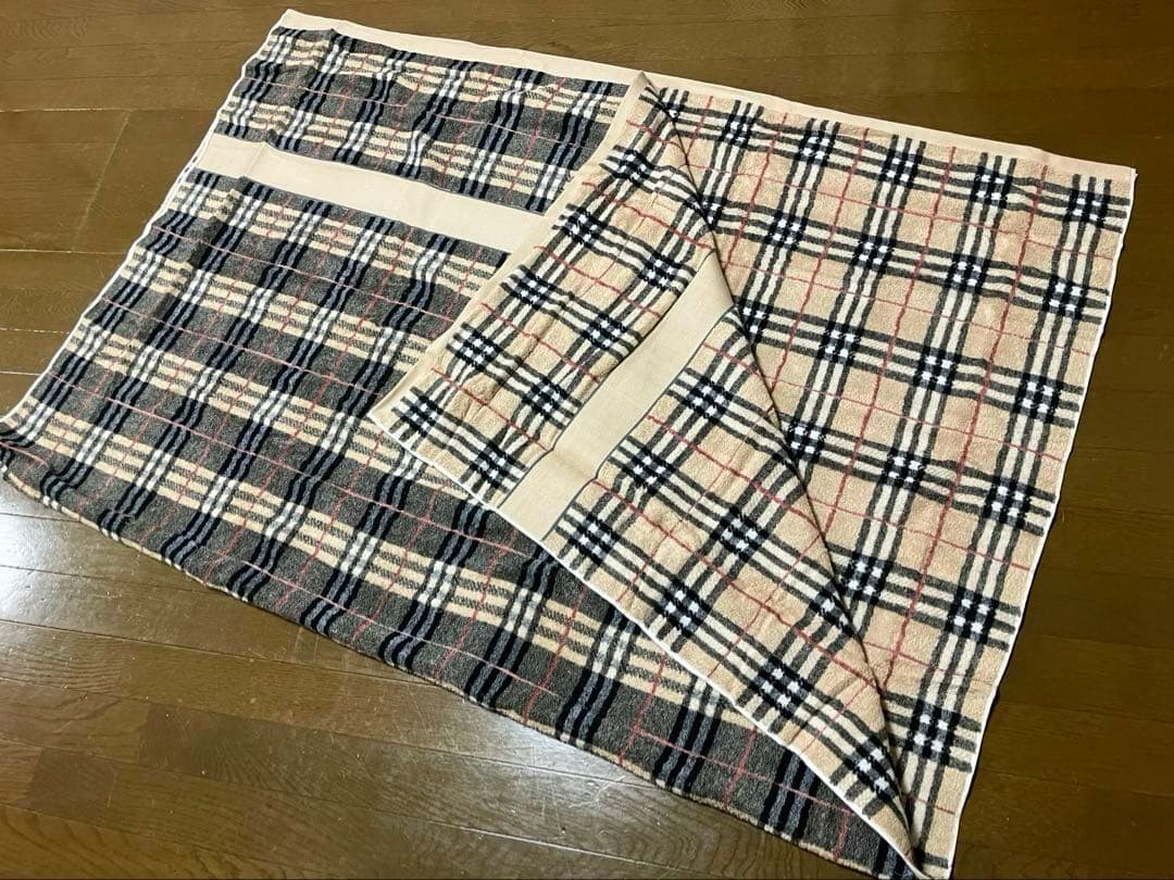 バーバリー　タオルケット　Burberry 新品未使用　ノバチェック柄