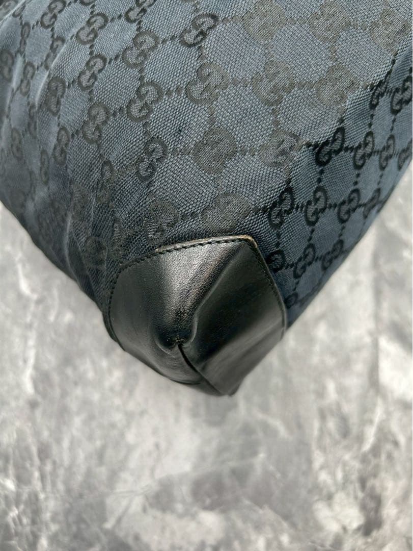 GUCCI GGキャンバス トートバッグ ブラック A4◎