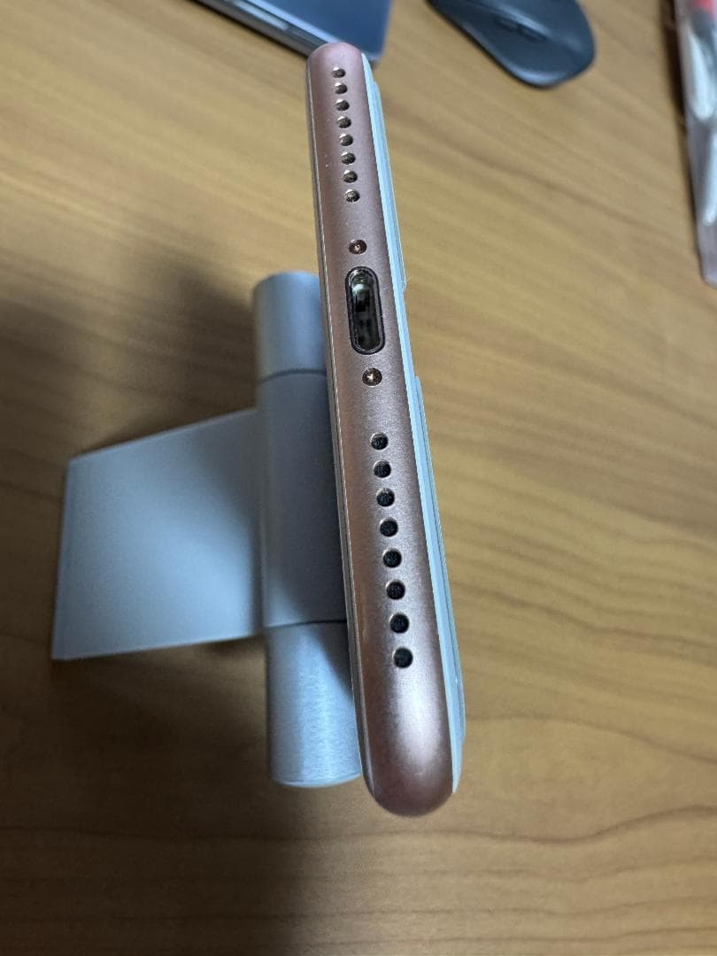 iPhone 8 Plus　256GB　ゴールド