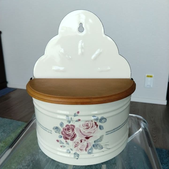 イマンホーロー・シャルロット セル缶 未使用品 美品です。希少