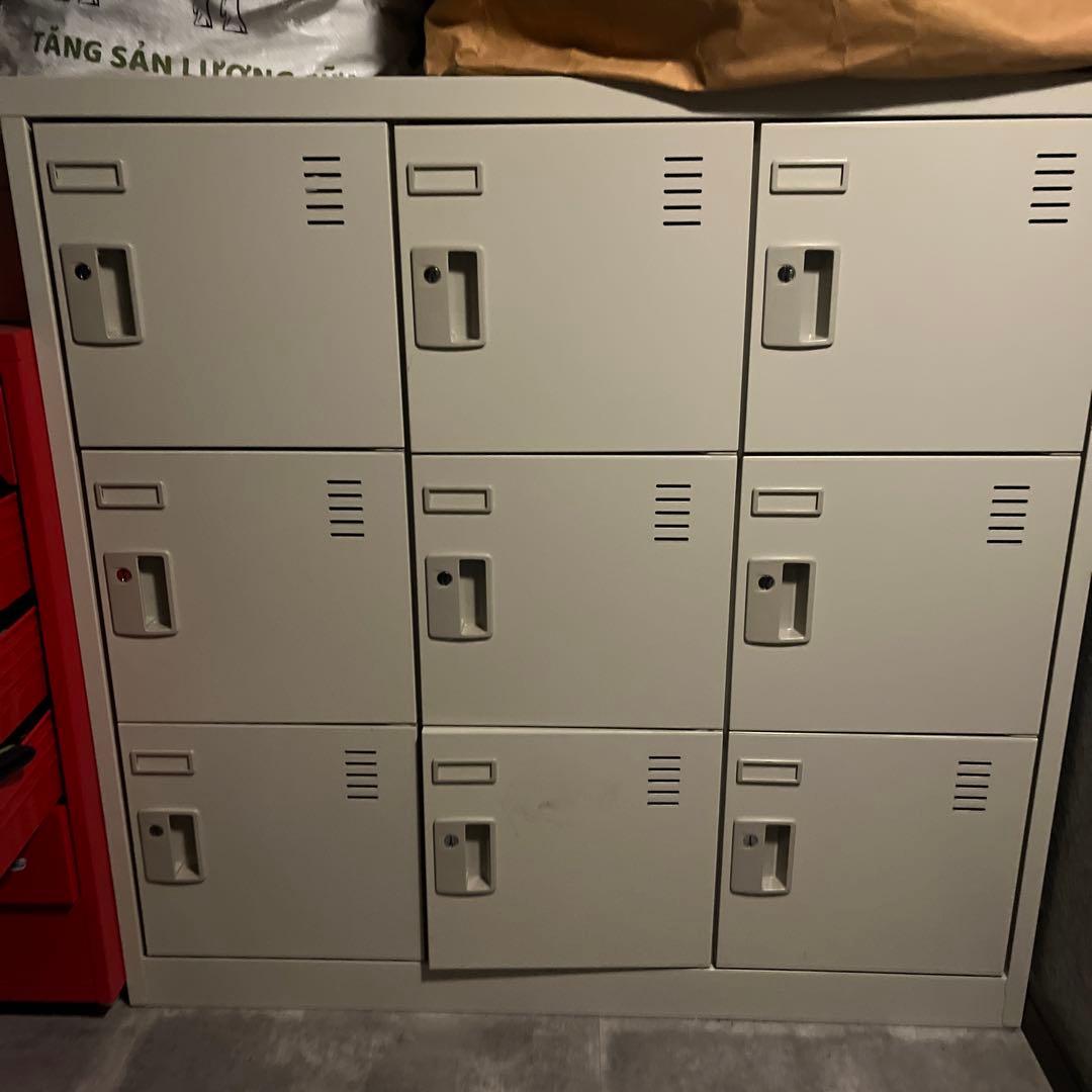 9人用　ロッカー