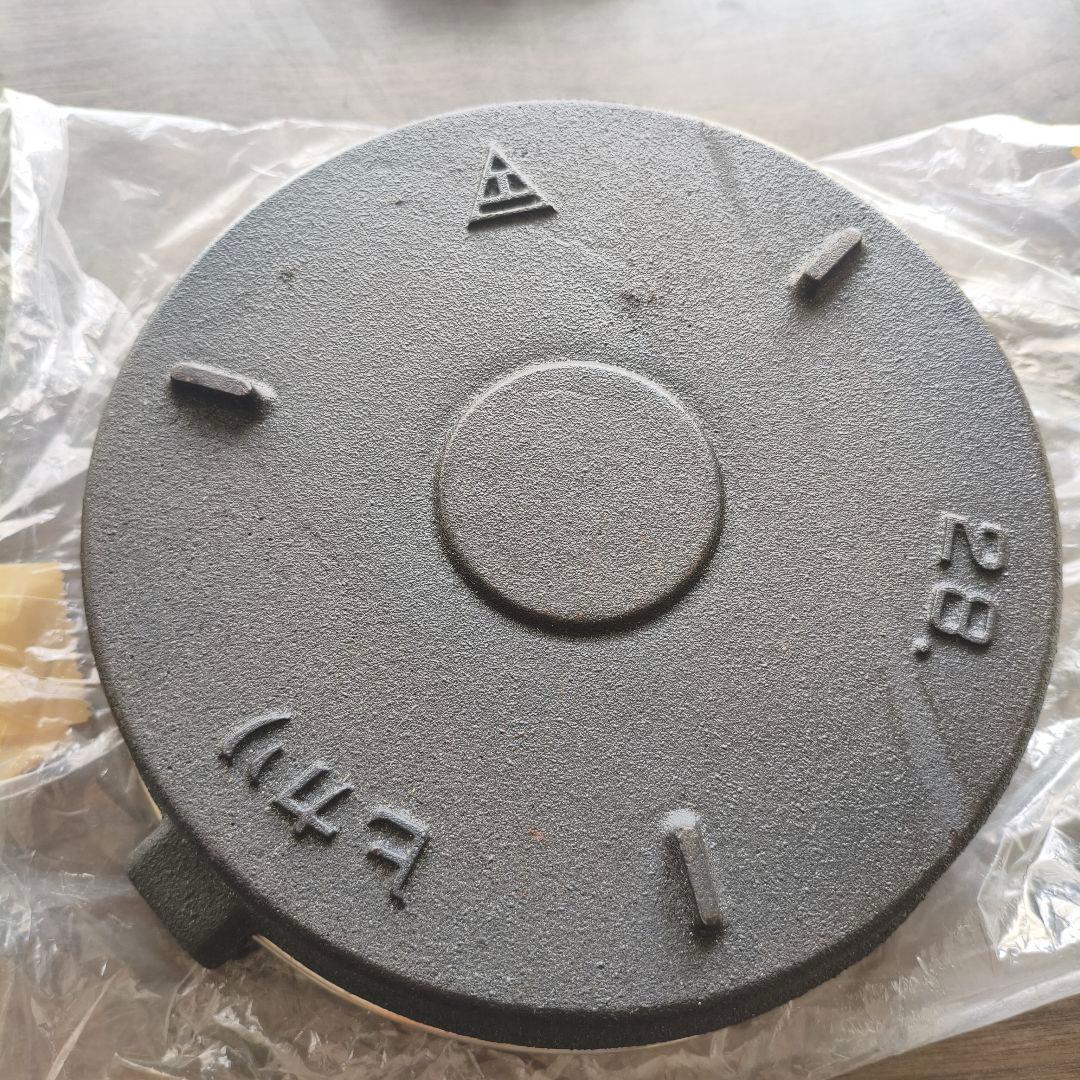 南部鉄器　鍋　盛栄堂　木蓋付き　鳳文堂　志おり　鉄皿プレート　鉄鍋　4個セット