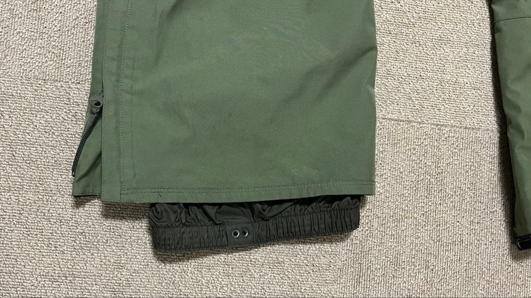 【kai】BURTON GORE-TEX ビブパンツ Mサイズ