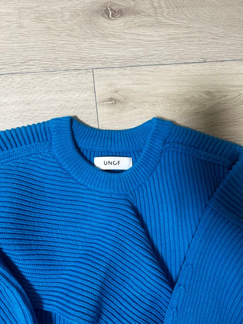 UNOF ニット
