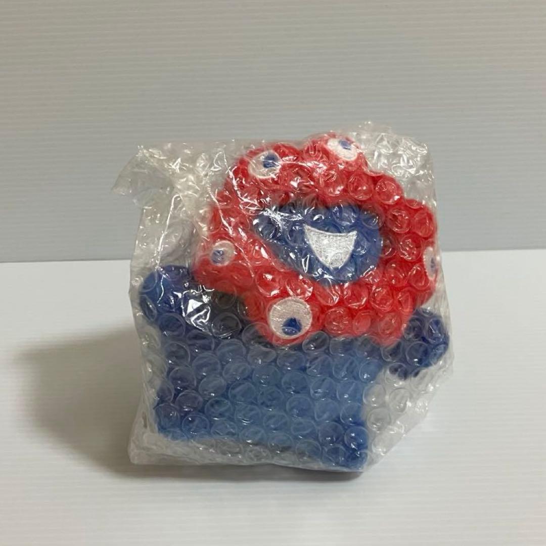 Y*i様 新品未使用）EXPO2025 ミャクミャク もっちりぬいぐるみ 立　横