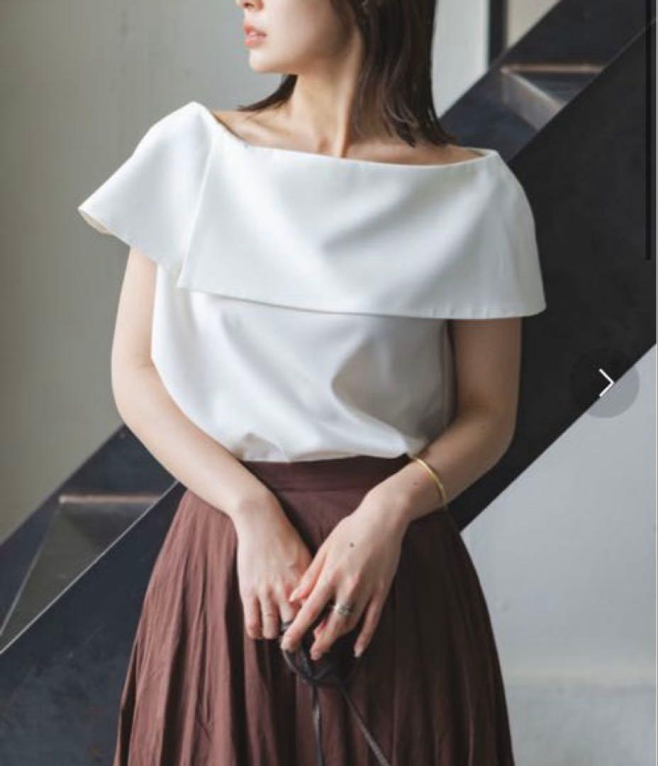 【専用】NOBLE コンパクトストレッチケープブラウス