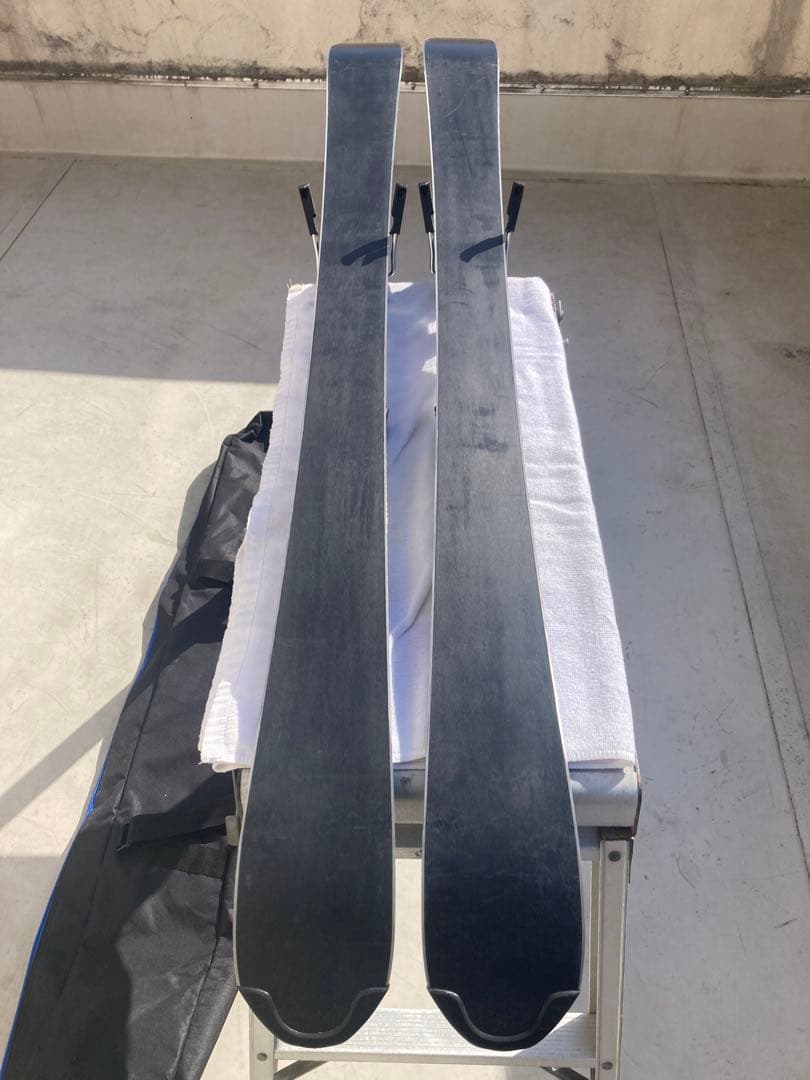 【美品】ショートスキー　SALOMON ショートカート125 バンド ケース付