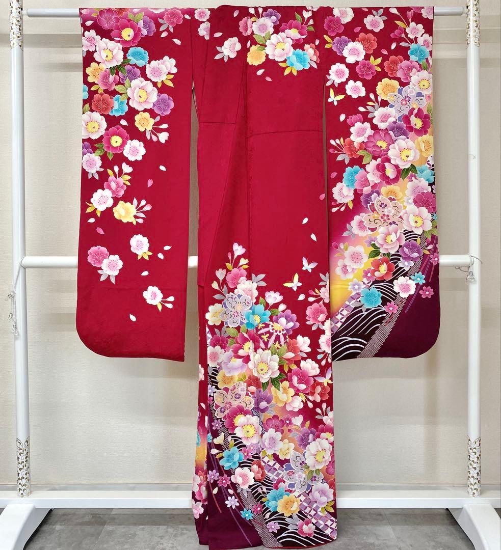 ⭐︎K0816 美品 正絹 振袖 レンタル店放出品 ガード加工 花柄 赤 9号
